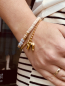 Preview: HERZALLERLIEBST - Wundervolles Armband "Kleiner Fingerschwur" Gold