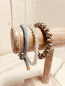 Preview: Armband- und Haargummi-Set "LORENA" Hellblau-Weiß-Beige-Gold
