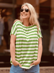 HERZALLERLIEBST - Kurzarm Shirt "STELLA" kann von Größe 36-42 getragen werden, Grün